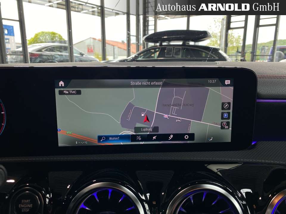 Mercedes-Benz CLA 200 - Imagem 12