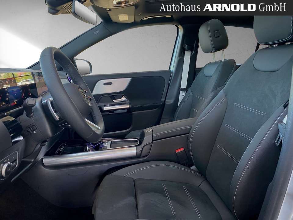 Mercedes-Benz GLA 200 - Imagem 8