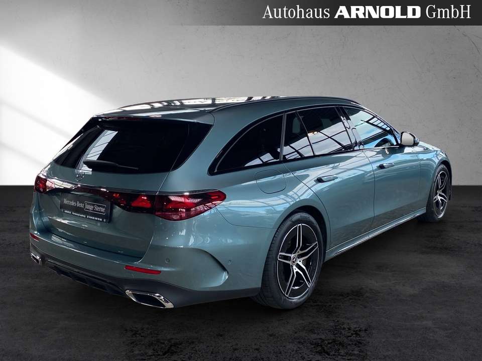 Mercedes-Benz E 300 - Imagem 5