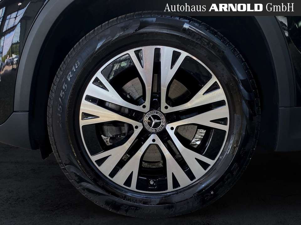 Mercedes-Benz GLA 200 - Imagem 15