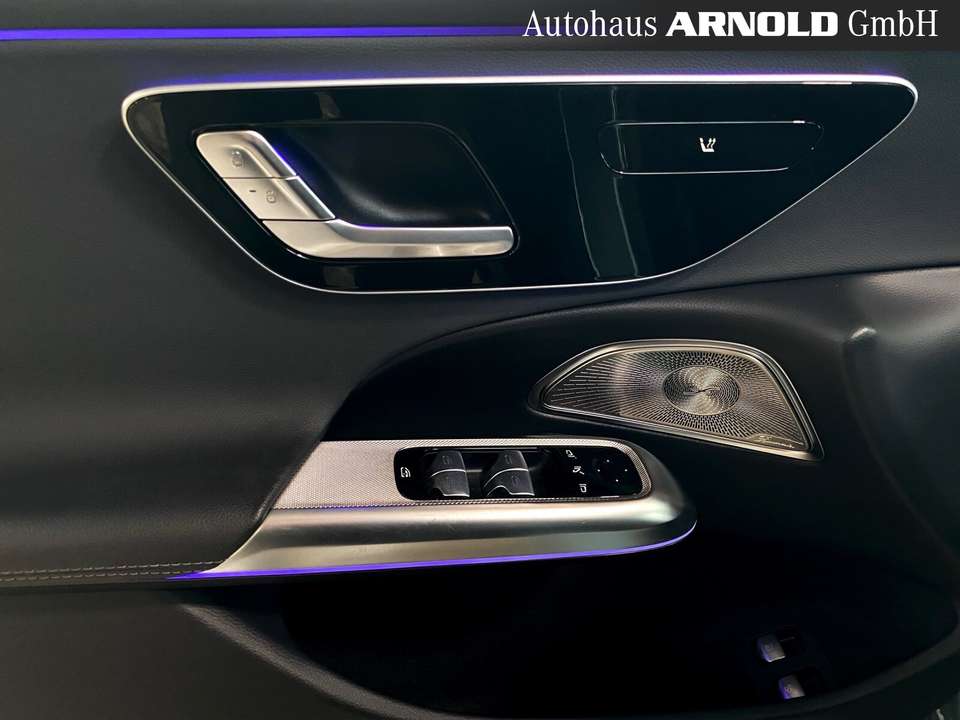 Mercedes-Benz E 300 - Imagem 15