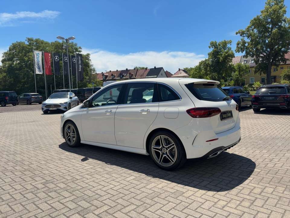 Mercedes-Benz B 200 - Imagem 2
