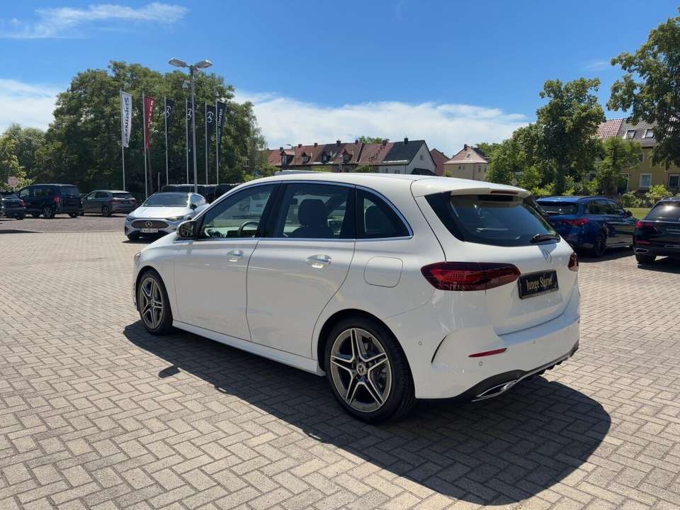 Mercedes-Benz B 200 - Imagem 6