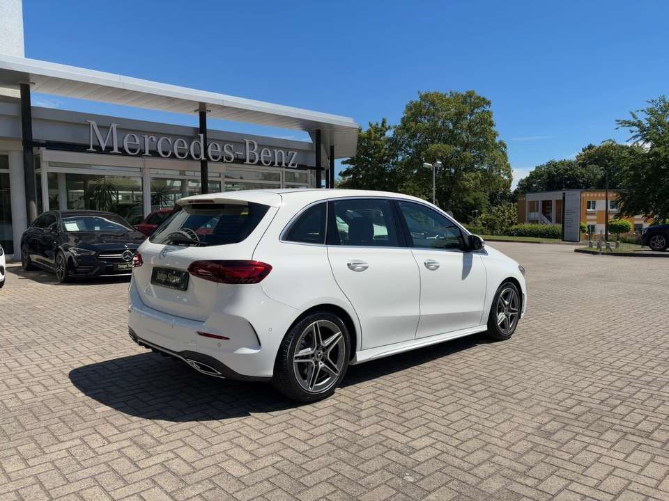 Mercedes-Benz B 200 - Imagem 7