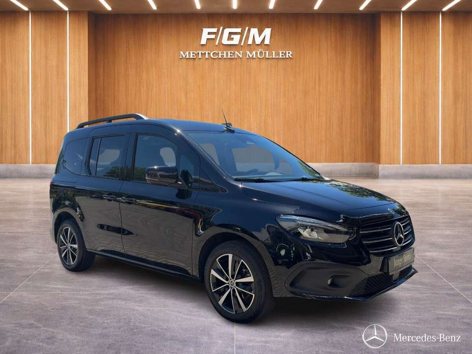 Mercedes-Benz T-Class - Imagem 8