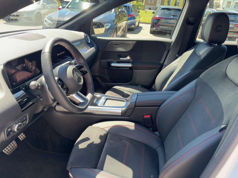 Mercedes-Benz B 200 - Imagem 10