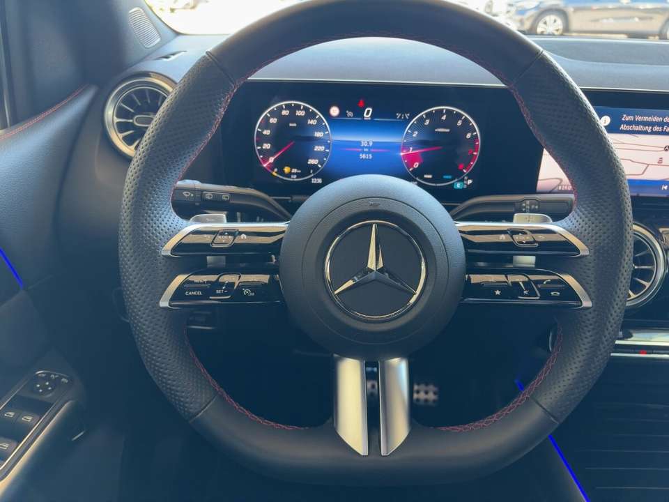 Mercedes-Benz B 200 - Imagem 13