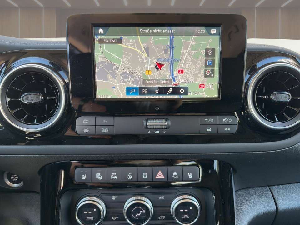 Mercedes-Benz T-Class - Imagem 14