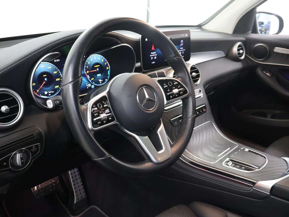 Mercedes-Benz GLC 300 - Imagem 7