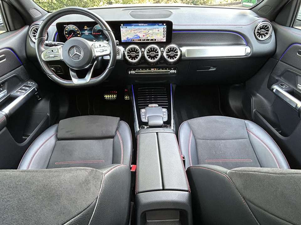 Mercedes-Benz EQB 300 - Imagem 3