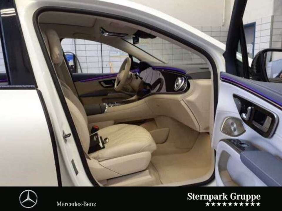 Mercedes-Benz EQS SUV - Imagem 6