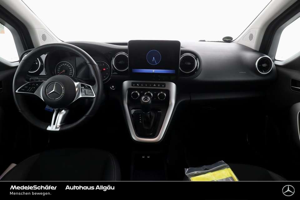 Mercedes-Benz T-Class - Imagem 6