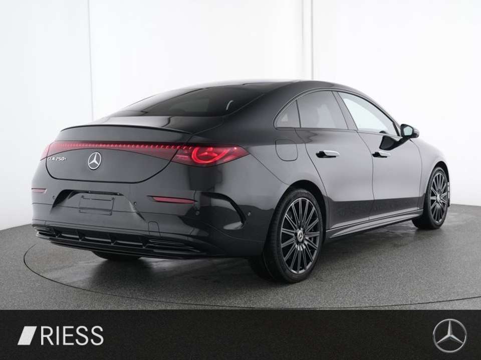 Mercedes-Benz CLA 250 - Imagem 3