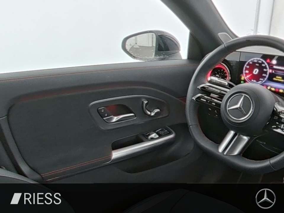 Mercedes-Benz CLA 250 - Imagem 9