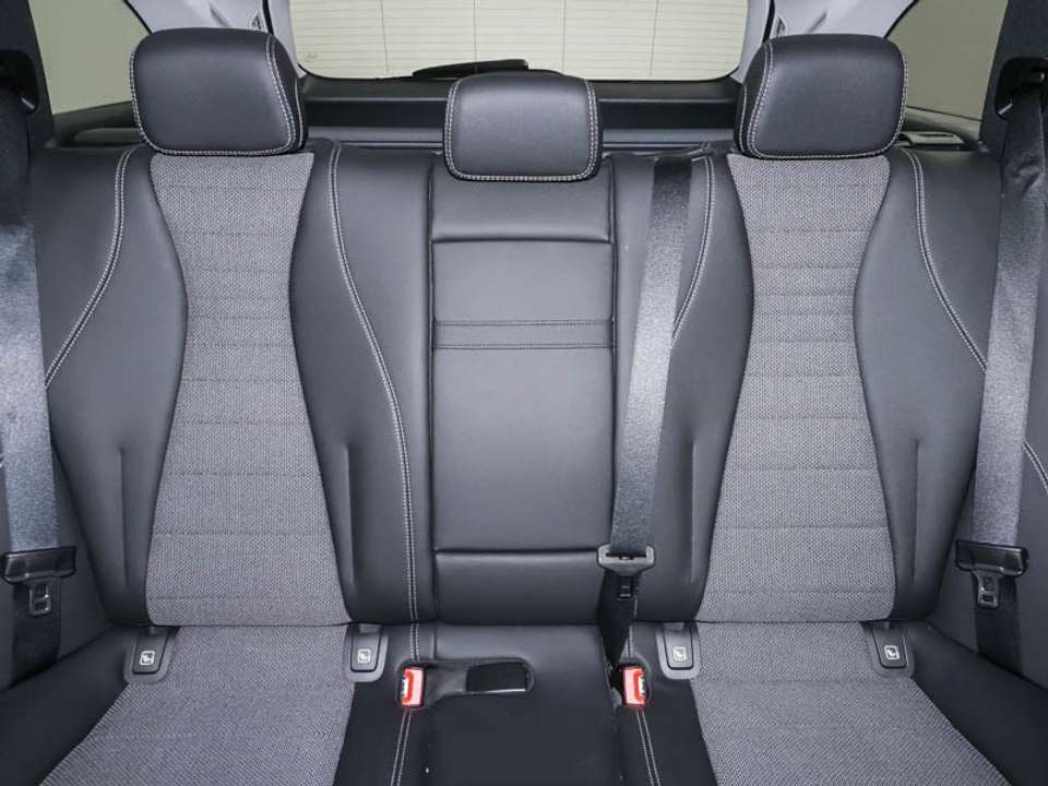 Mercedes-Benz E 220 - Imagem 7