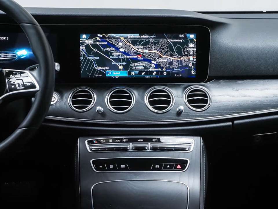 Mercedes-Benz E 220 - Imagem 8