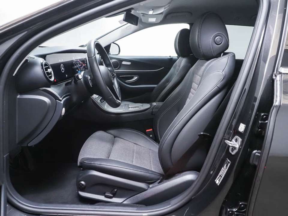 Mercedes-Benz E 220 - Imagem 10