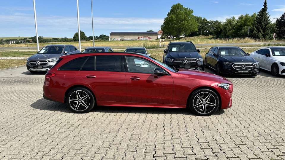 Mercedes-Benz C 300 - Imagem 4