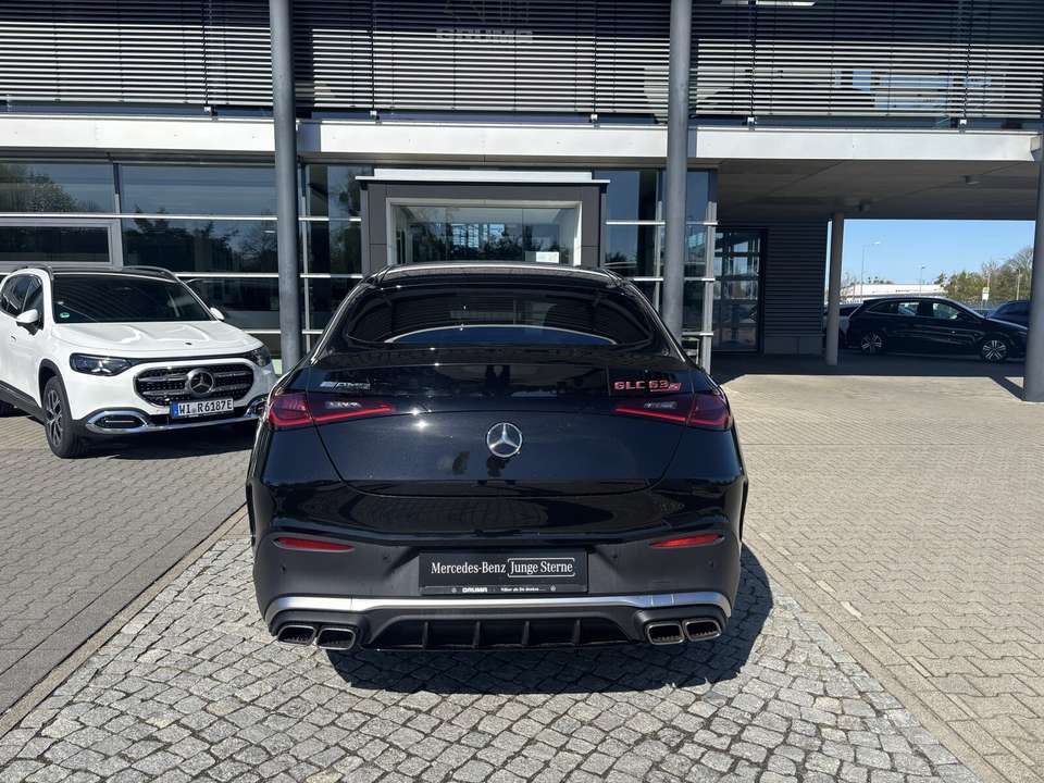 Mercedes-Benz GLC 63 AMG - Imagem 6