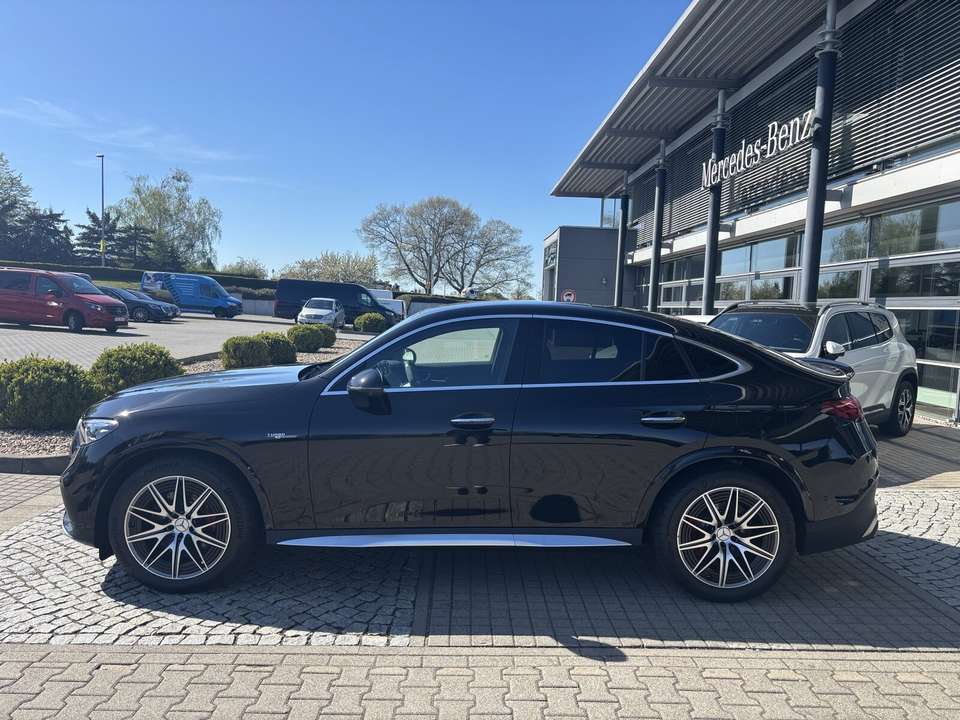 Mercedes-Benz GLC 63 AMG - Imagem 8