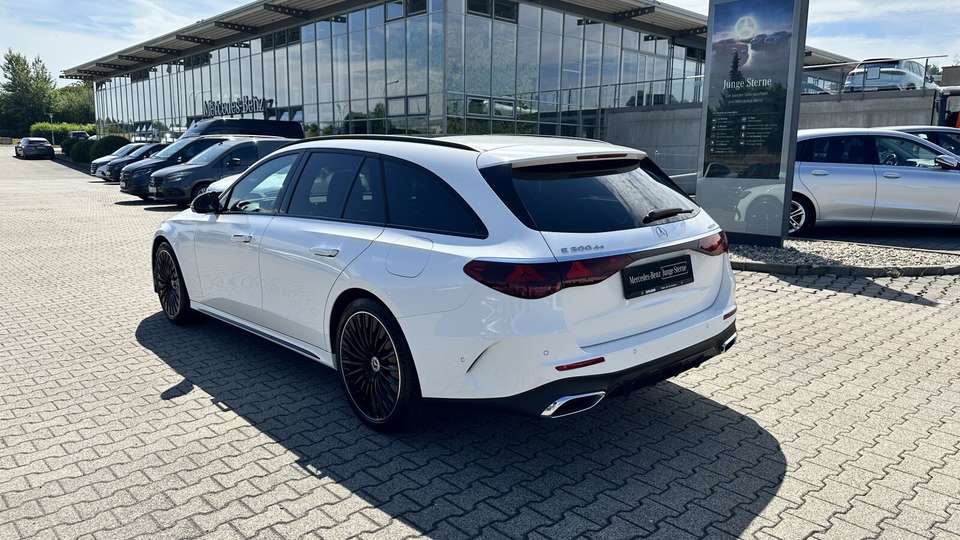 Mercedes-Benz E 300 - Imagem 7