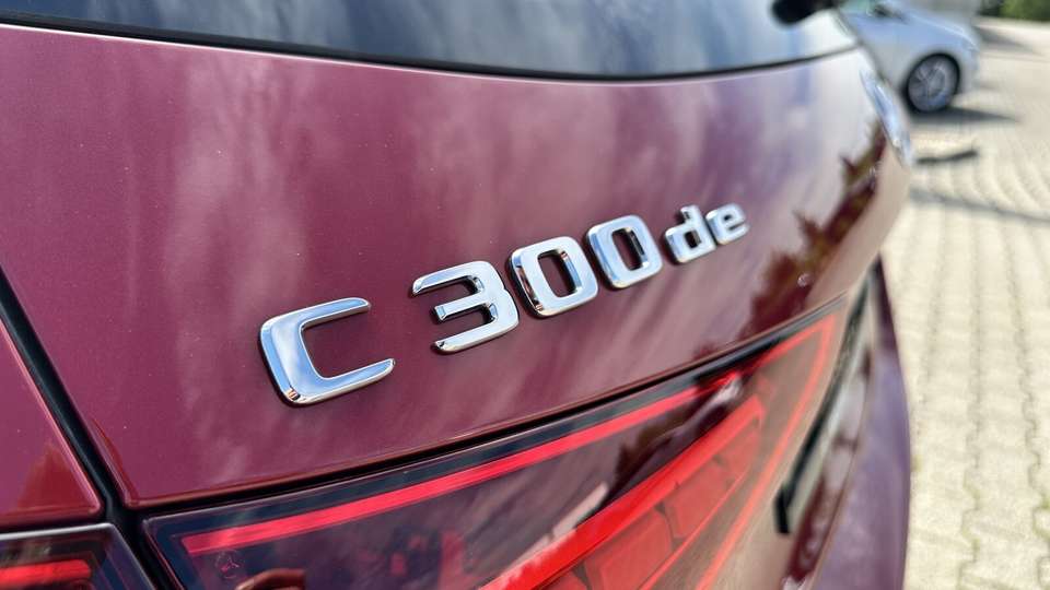 Mercedes-Benz C 300 - Imagem 10