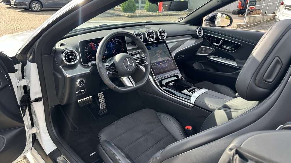 Mercedes-Benz CLE 200 - Imagem 13