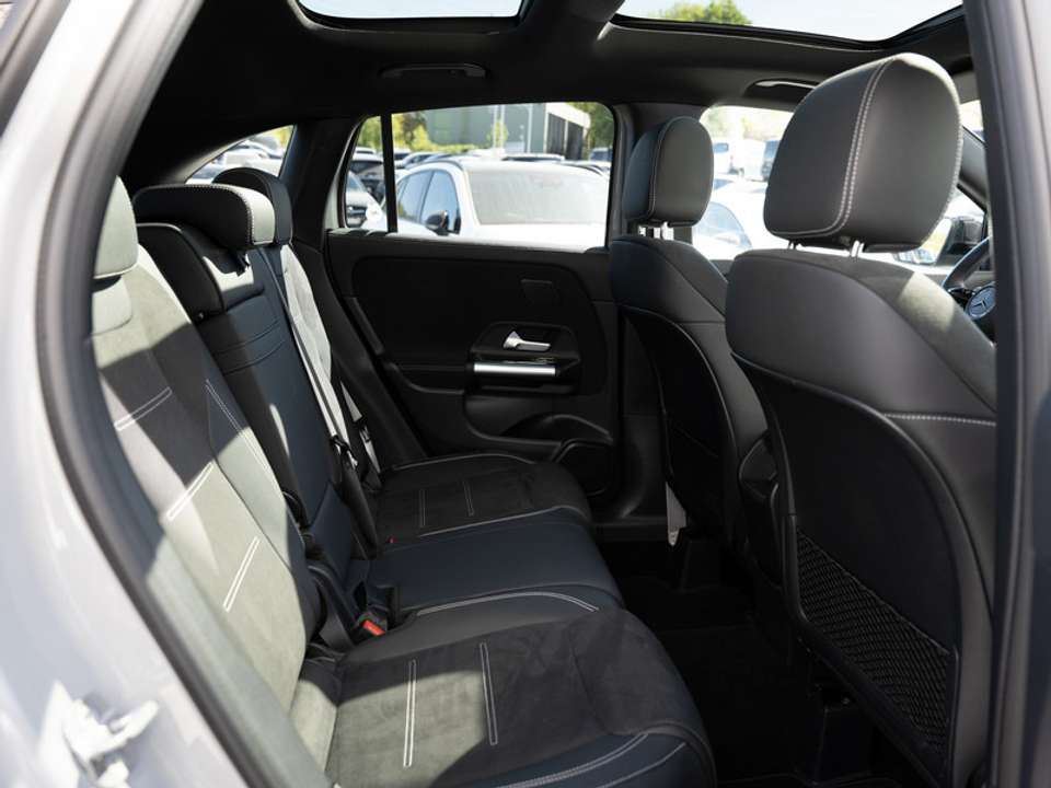 Mercedes-Benz GLA 220 - Imagem 4
