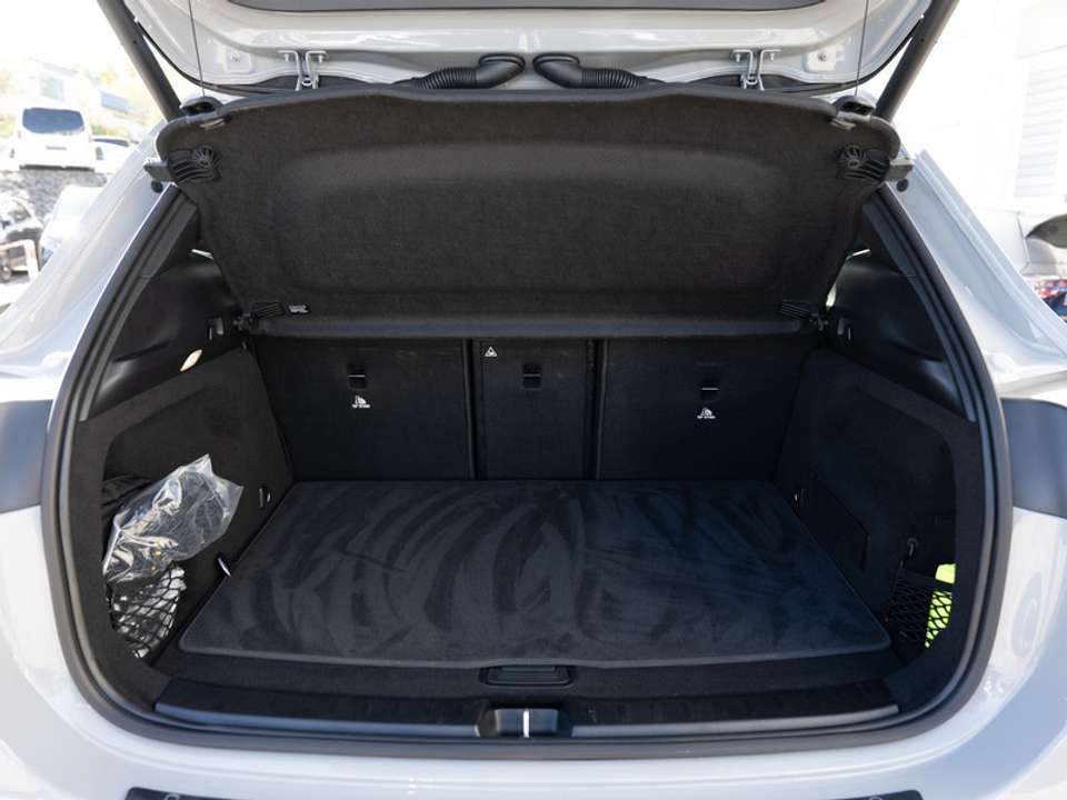 Mercedes-Benz GLA 220 - Imagem 6
