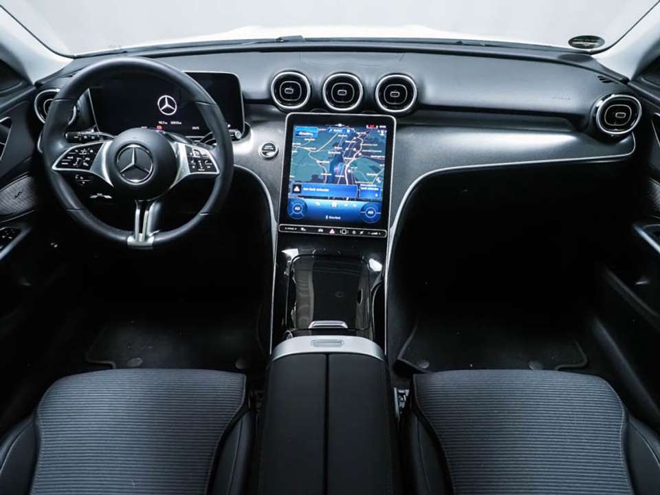 Mercedes-Benz C 180 - Imagem 8