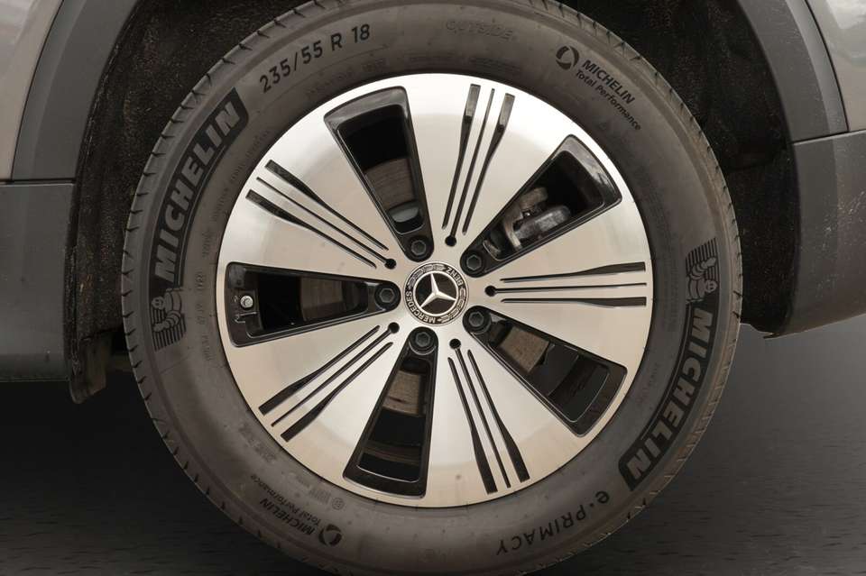 Mercedes-Benz EQB 250 - Imagem 5