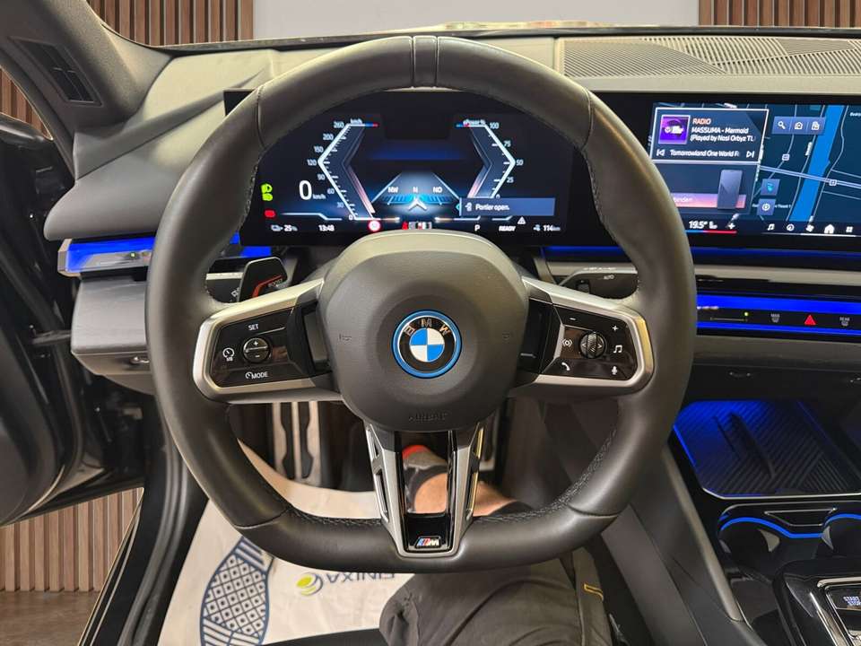 BMW i5 - Imagem 13