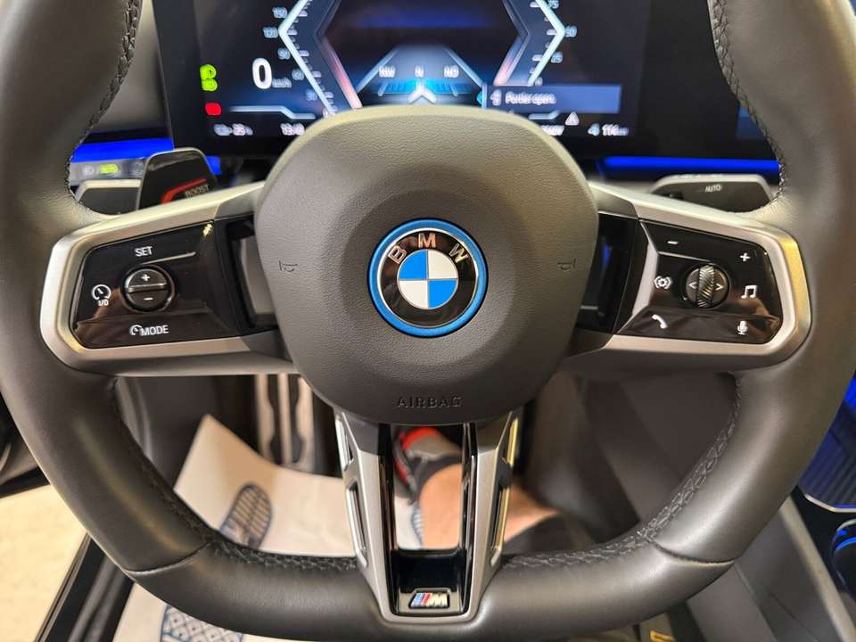 BMW i5 - Imagem 14