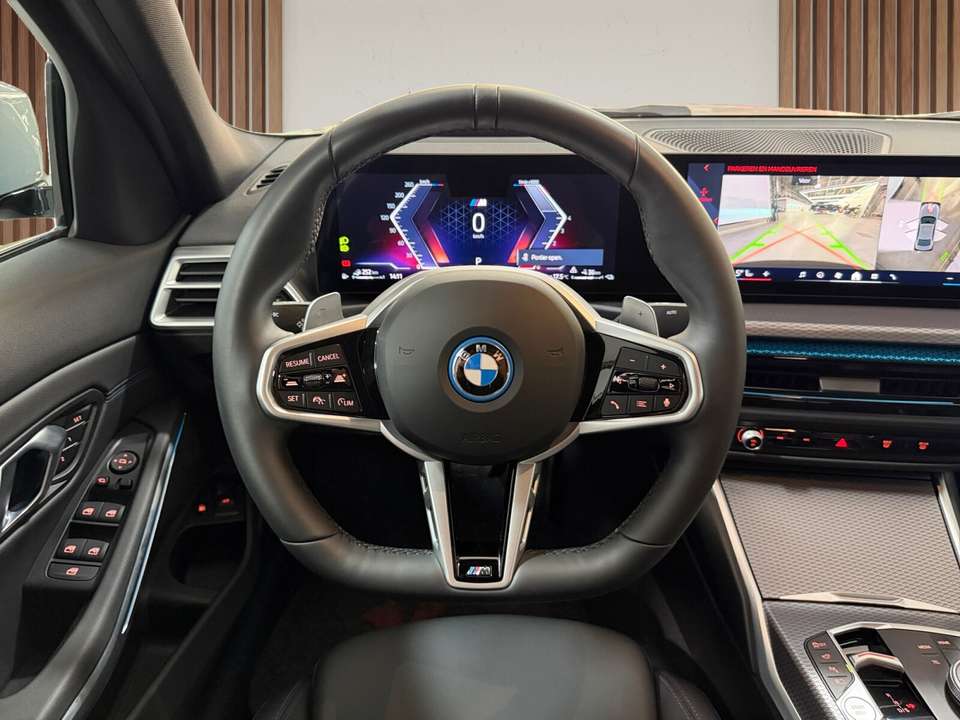 BMW 330 - Imagem 15