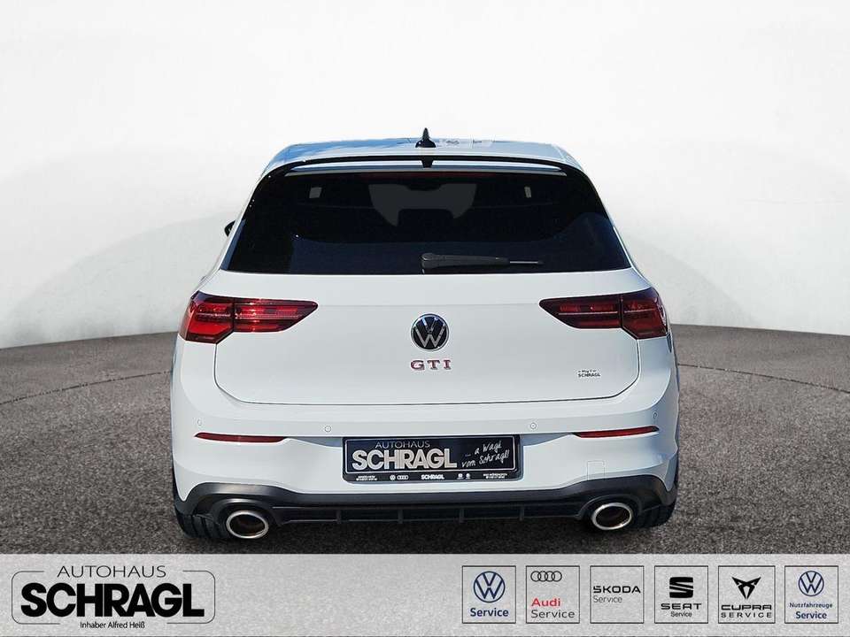 Volkswagen Golf - Imagem 4