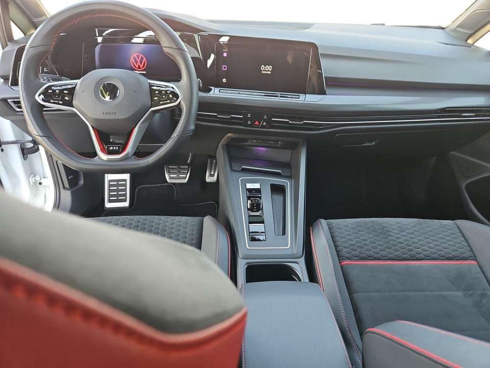 Volkswagen Golf - Imagem 10