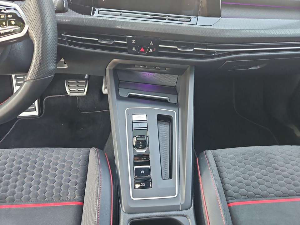 Volkswagen Golf - Imagem 11