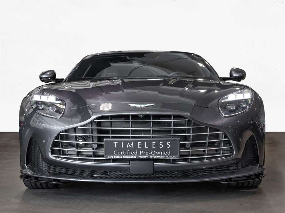 Aston Martin DB12 - Imagem 6