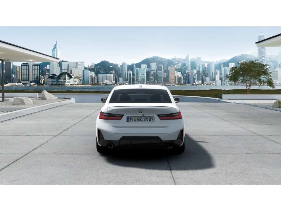 BMW 330 - Imagem 3