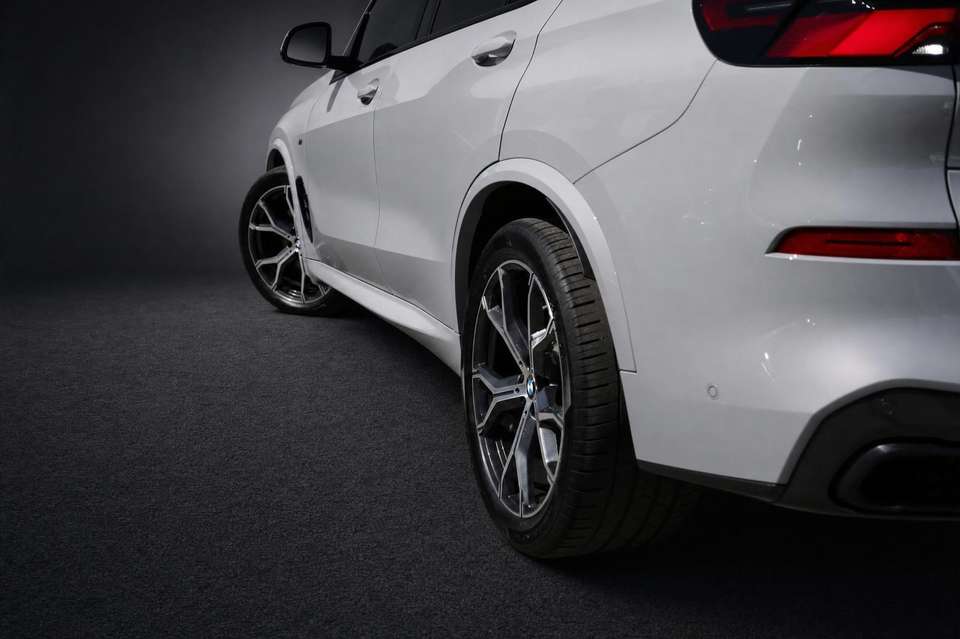BMW X5 - Imagem 8