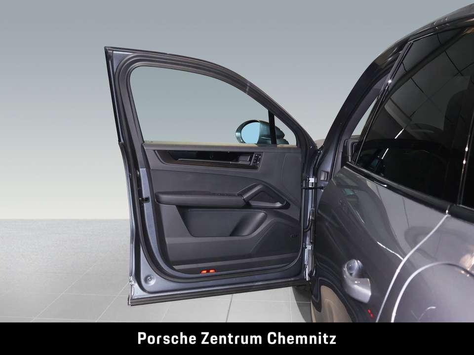 Porsche Cayenne - Imagem 10