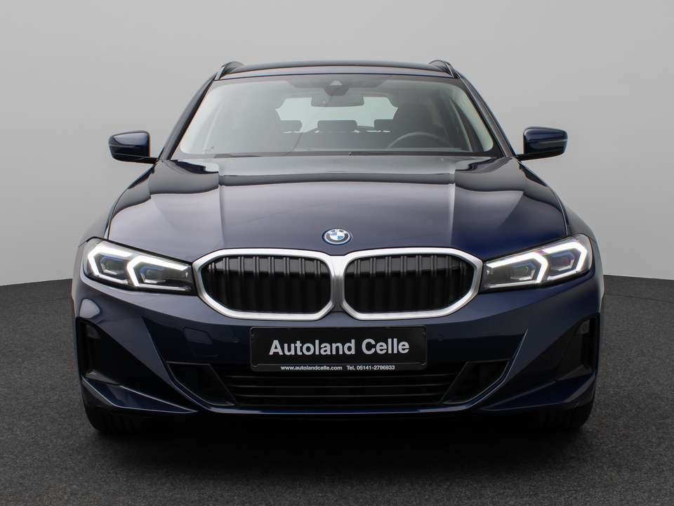 BMW 330 - Imagem 2