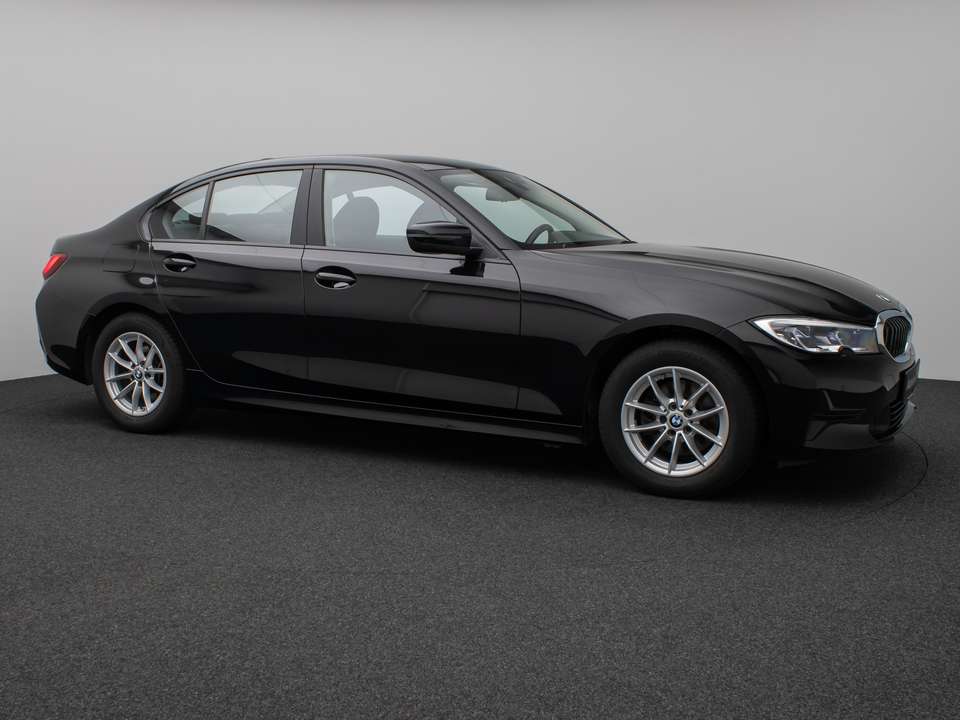 BMW 320 - Imagem 4