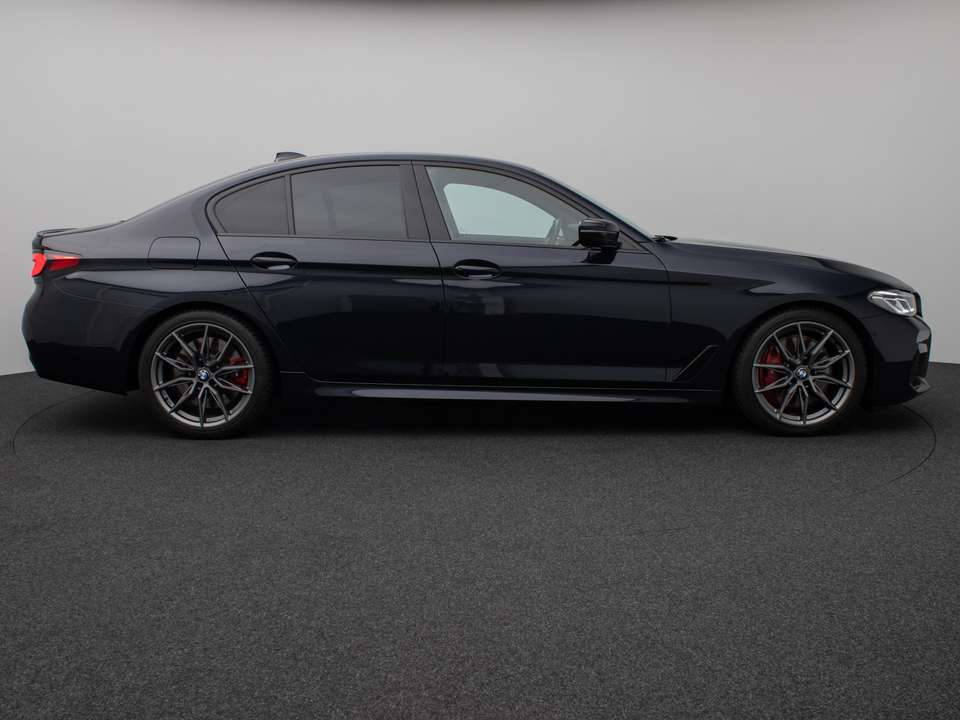 BMW 550 - Imagem 5