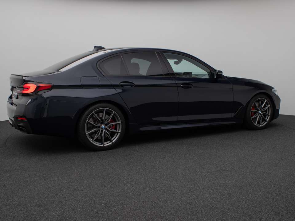 BMW 550 - Imagem 6
