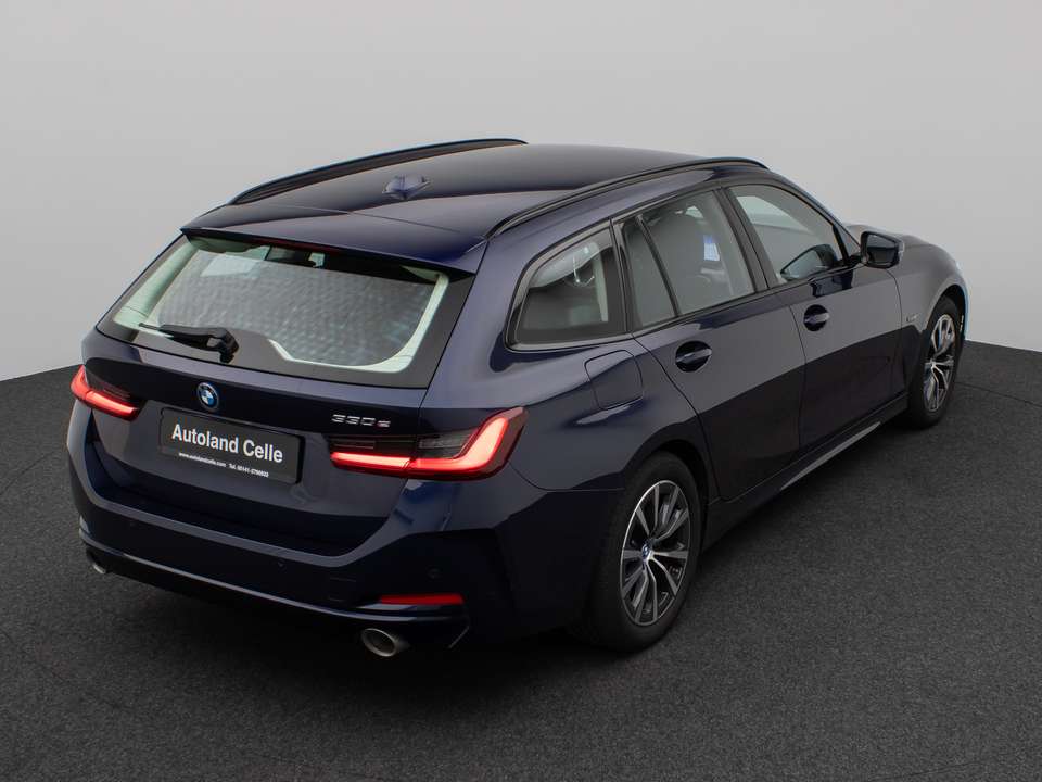 BMW 330 - Imagem 7