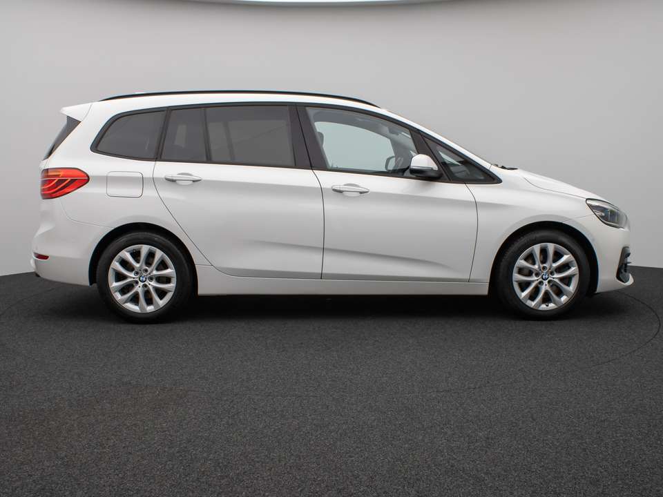 BMW 220 - Imagem 5