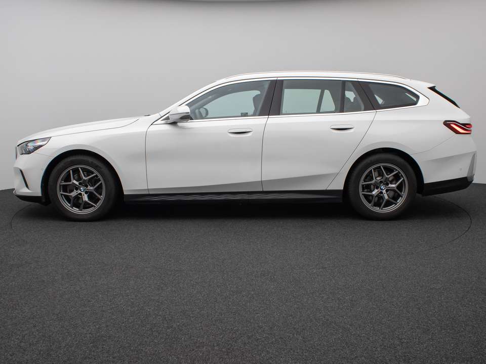 BMW 520 - Imagem 11