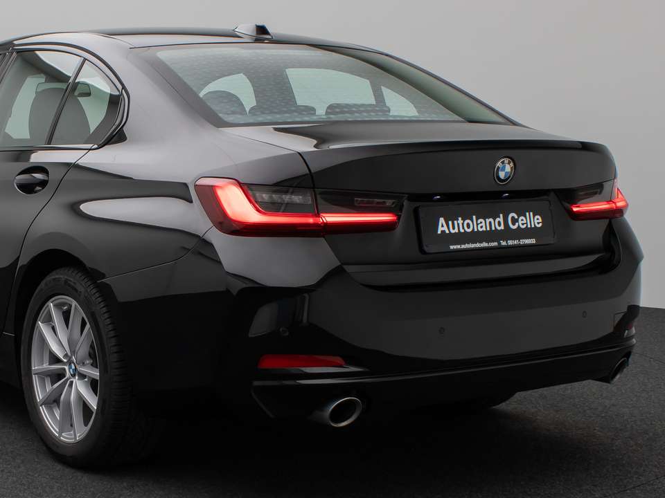 BMW 318 - Imagem 13