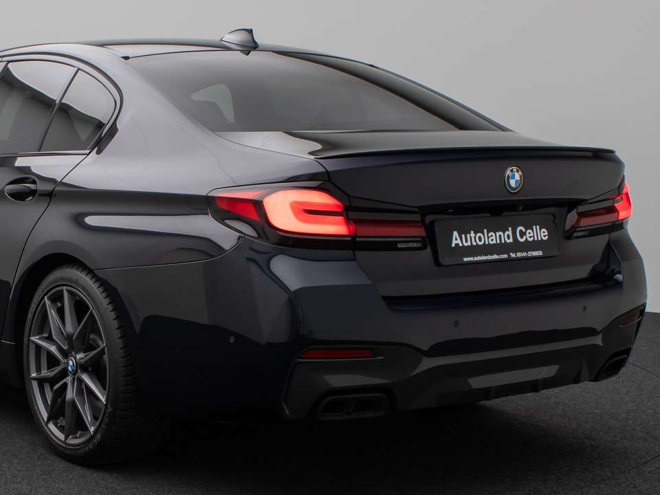 BMW 550 - Imagem 15